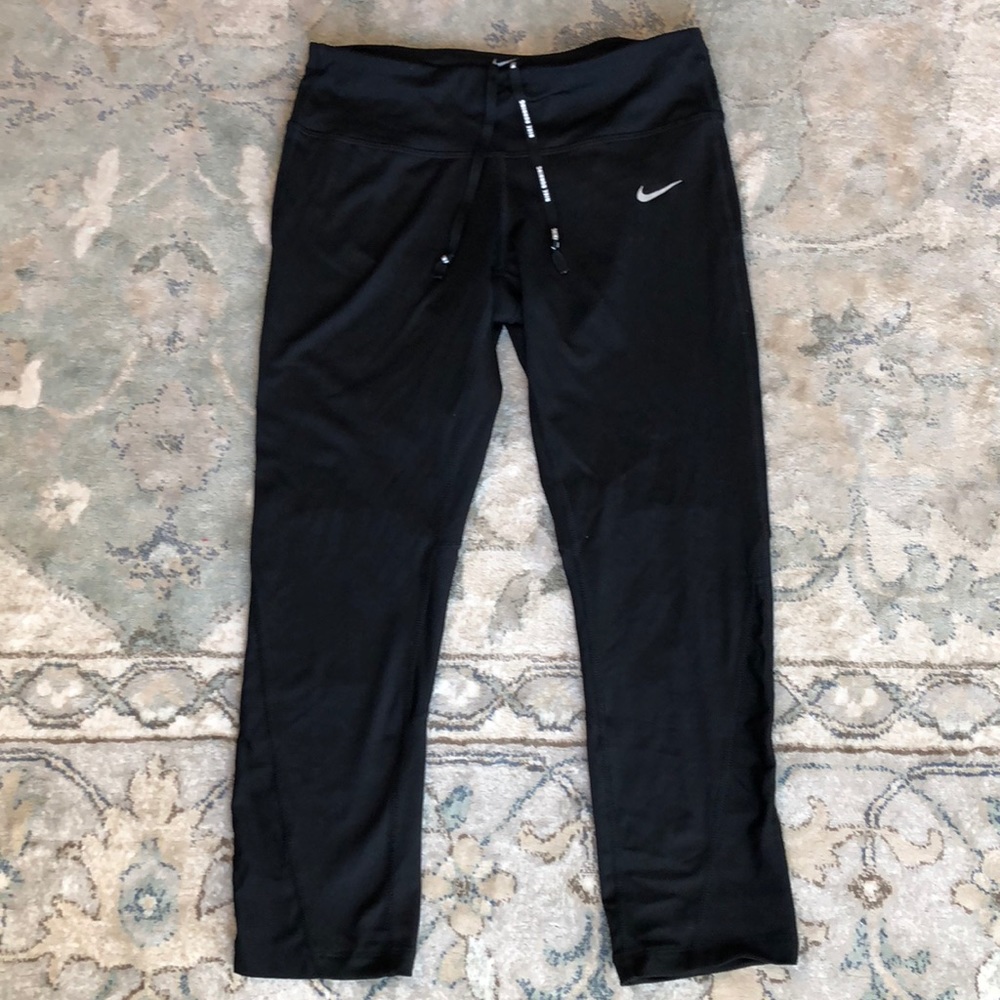 Nike Crop Leggings